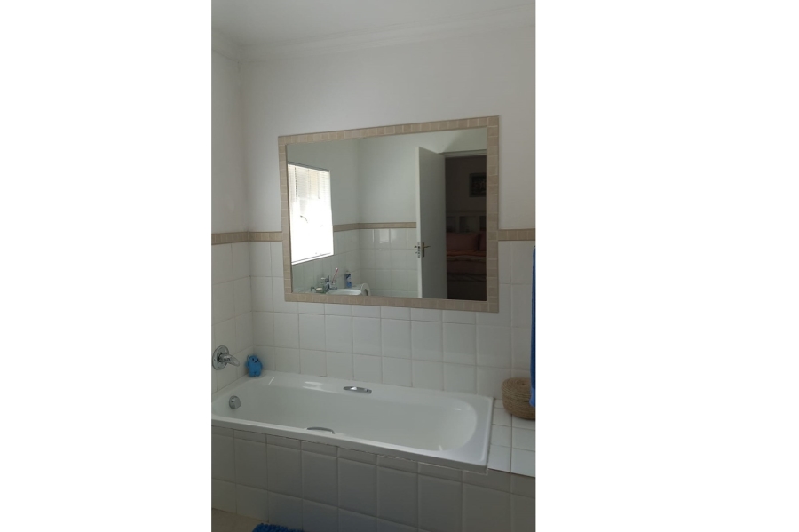 4 Bedroom Property for Sale in Deneysville Free State